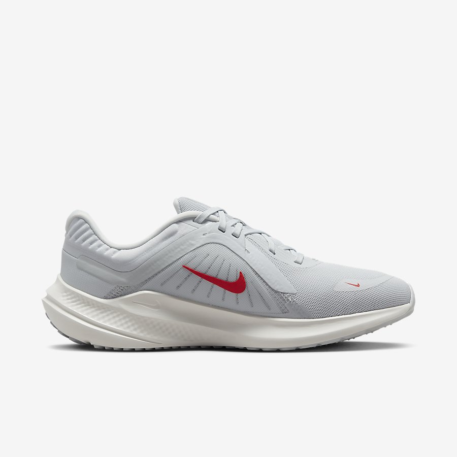 Giày Nike Quest 5 Nữ TrắNg Đỏ